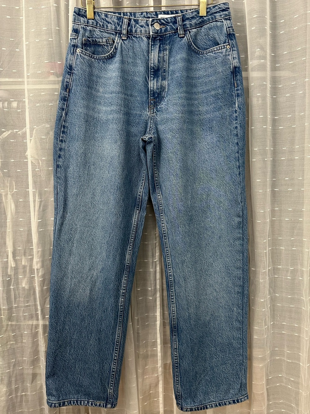 Zara Women’s Straight Leg High Rise Jean, Size 8